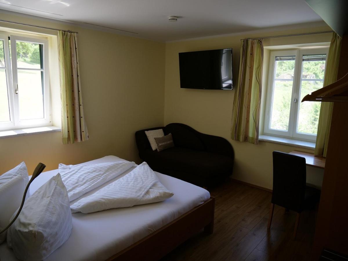 Lugerfarm Hotel Melk Kültér fotó